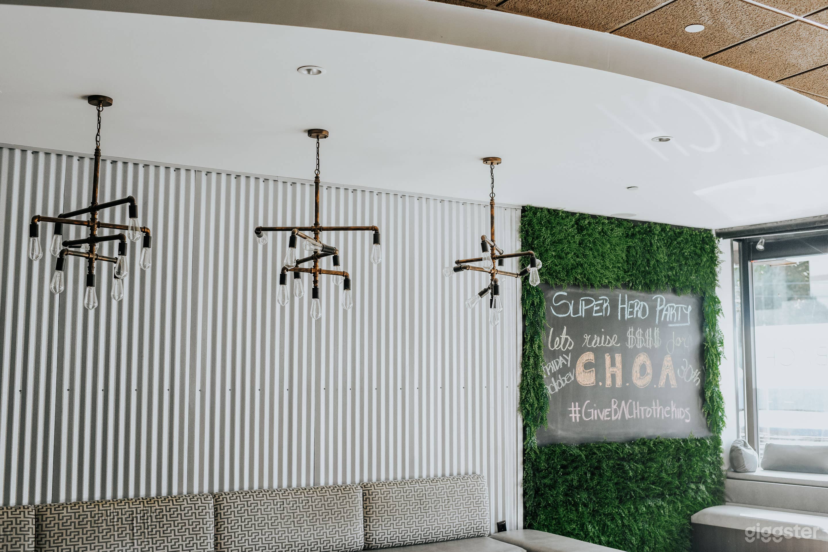 Upstairs Communal area