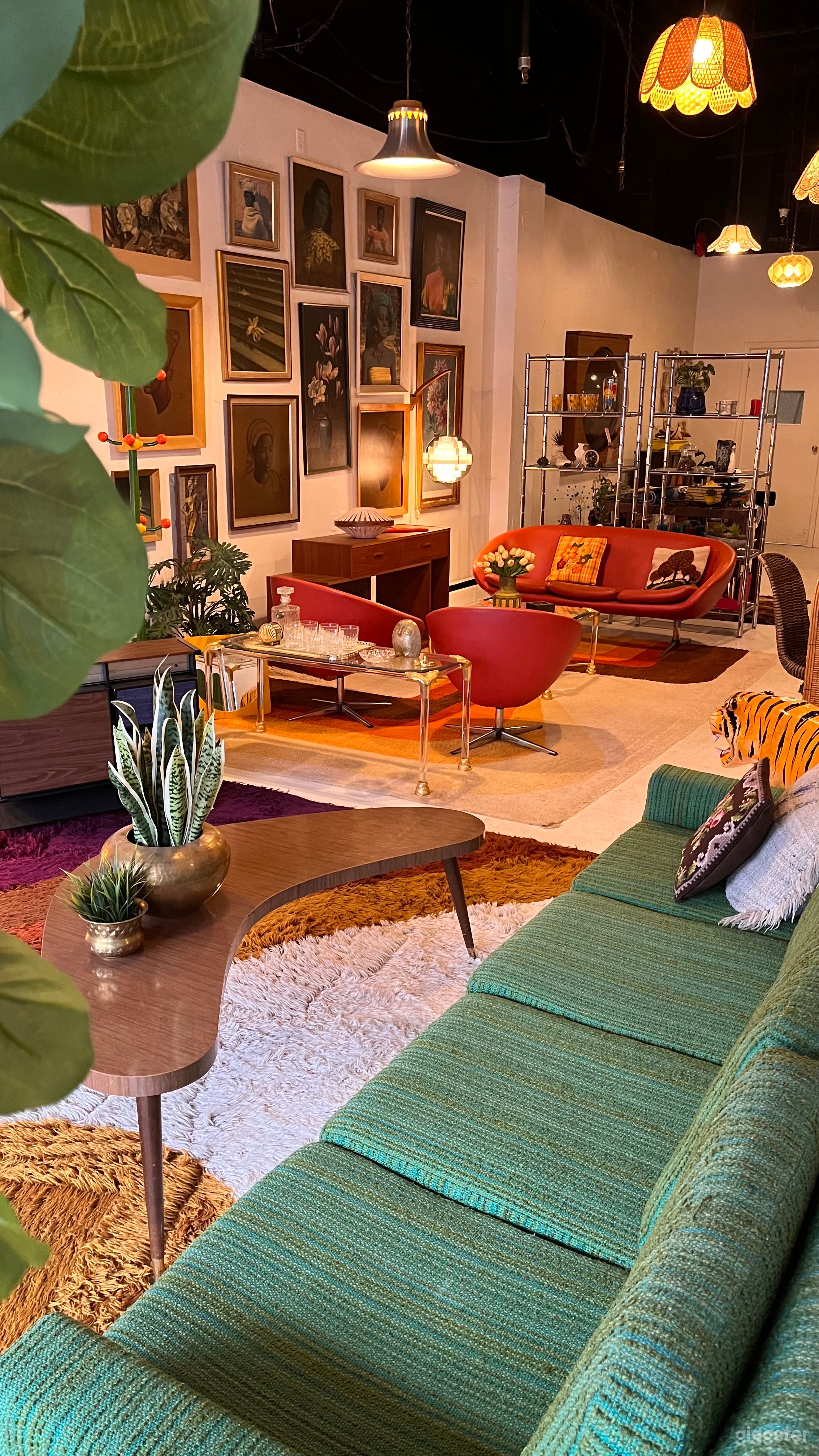 Mid Century Furniture Boutique Photo 1