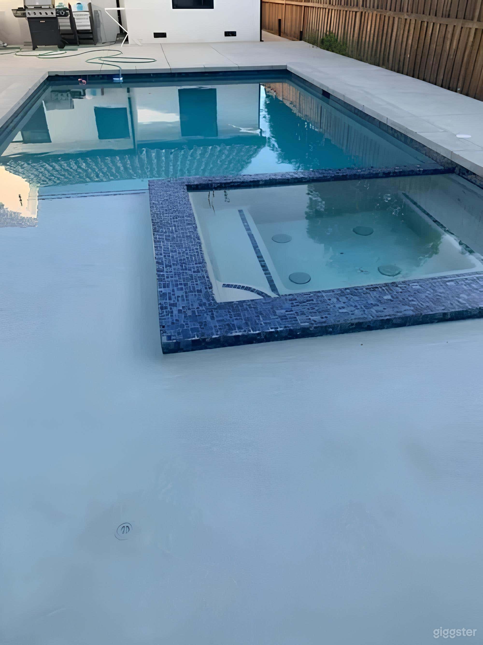 Modern Saltwater Pool Retreat with Spa &amp; Cabana Photo 2