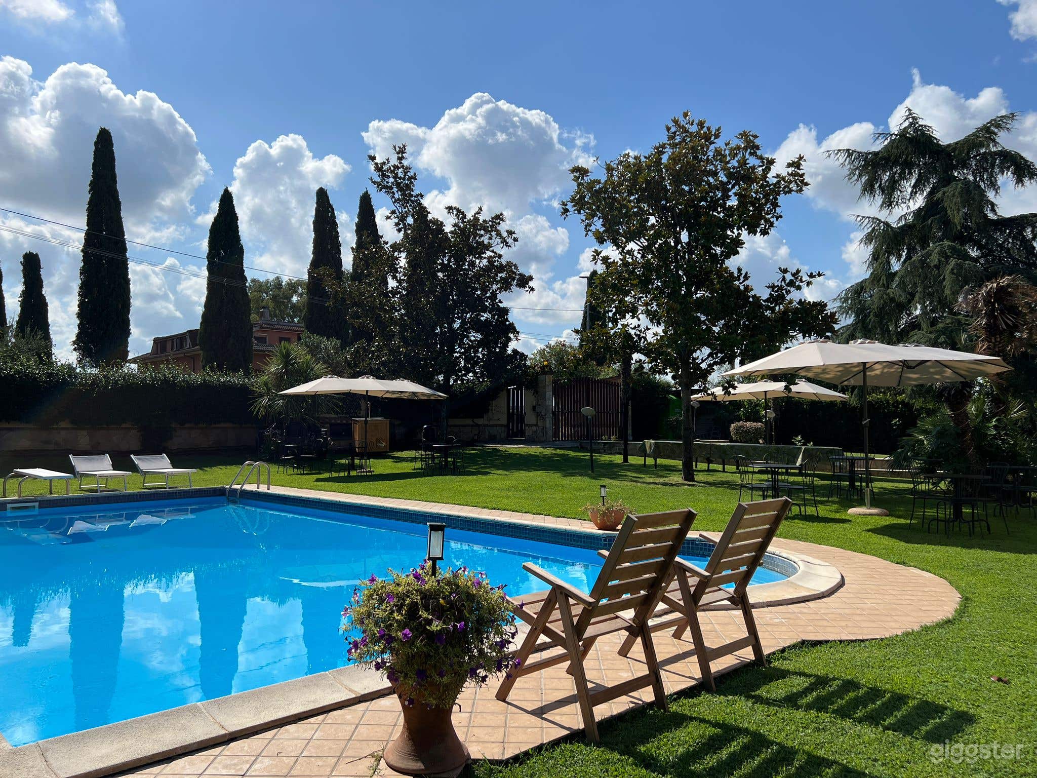 Foto di Villa Panoramica con Piscina per Film, Spot Pubblicitari ed Eventi 1