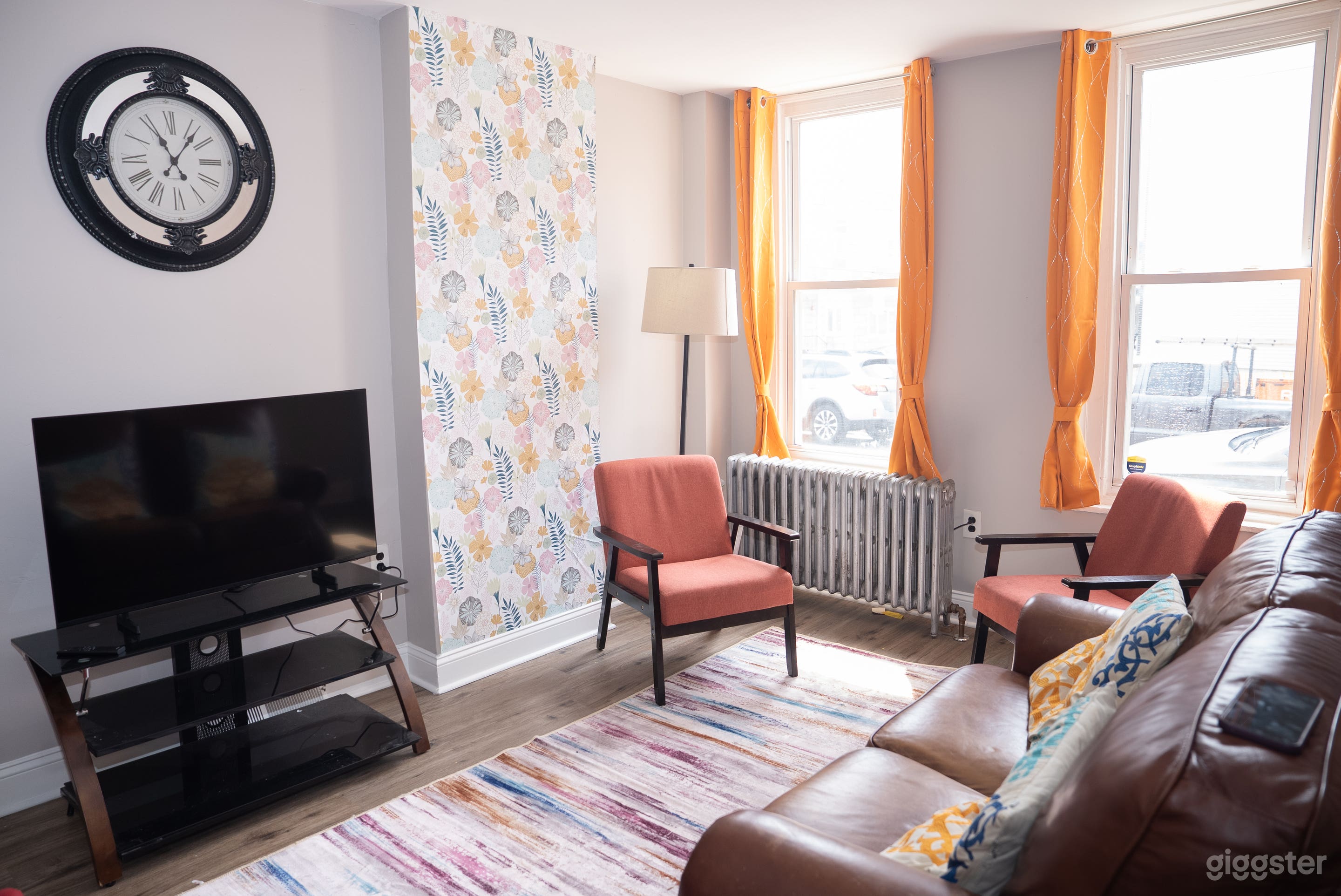 Trendy Row Home in Philadelphia - Film Friendly Photo 1