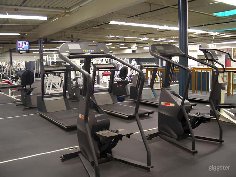  Premium Powerlifting and Fitness Facility 