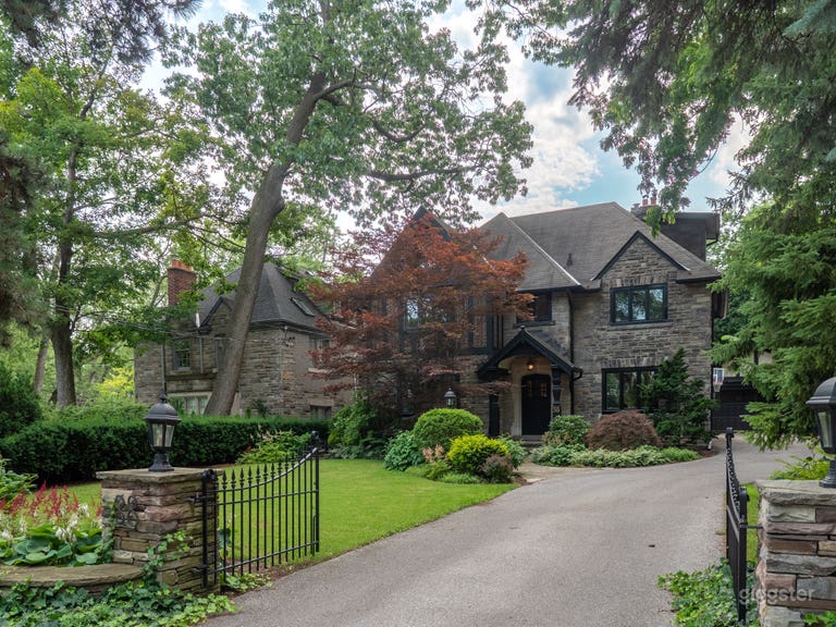  Timeless Tudor with Cinematic Charm 