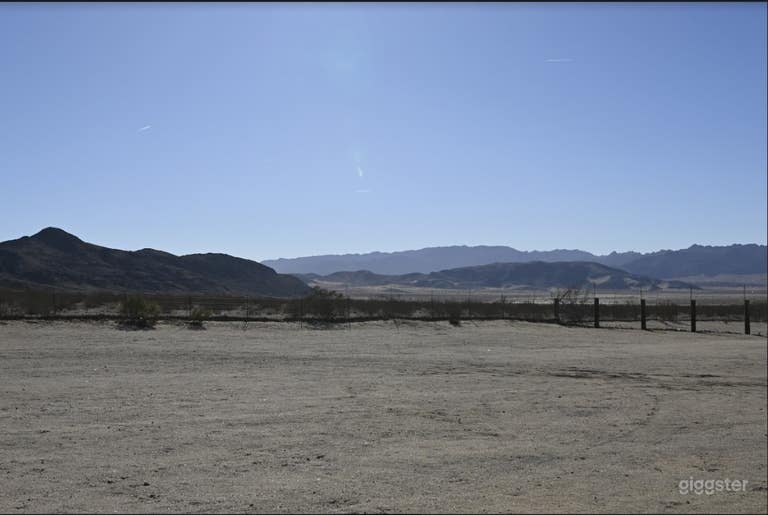  1.5 Acre Lot Perfect For Big Events In Joshua Tree 