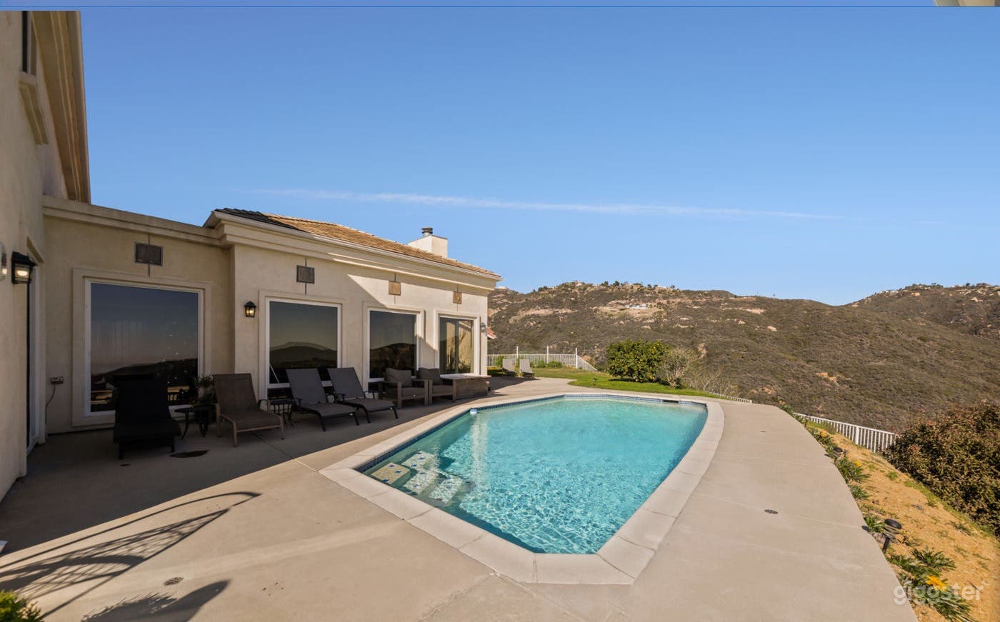 MALIBU OCEANVIEW HOME - IDEAL FOR PRODUCTIONS/POOL Photo 4