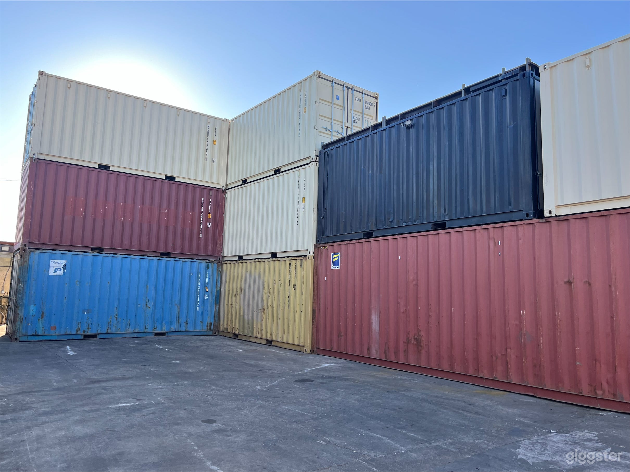 Configurable container yard