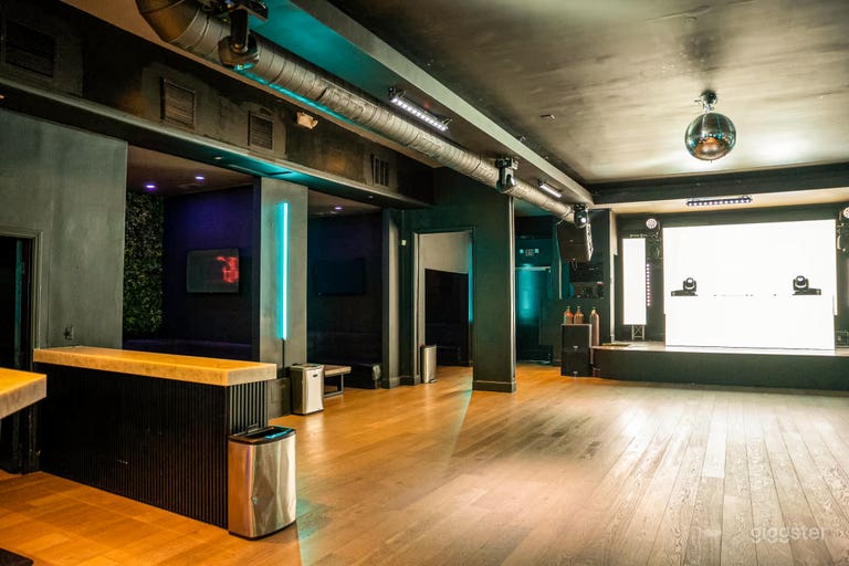  Trendy Dance Lounge & Event Venue 
