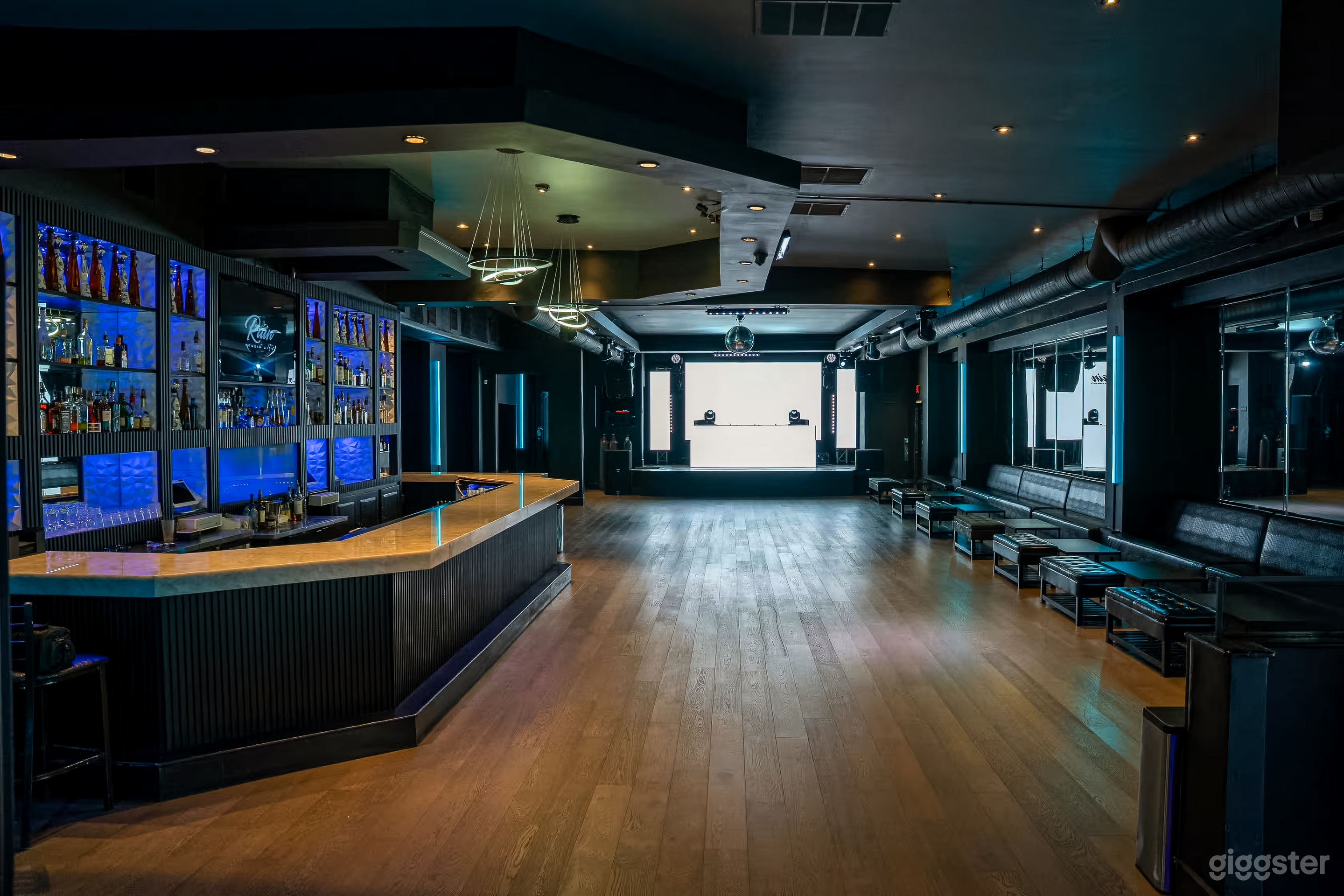 Trendy Dance Lounge & Event Venue Photo 1