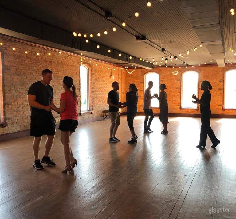  Spacious, Beautiful Upper-Level Multi-Purpose Events Space in Matthews 