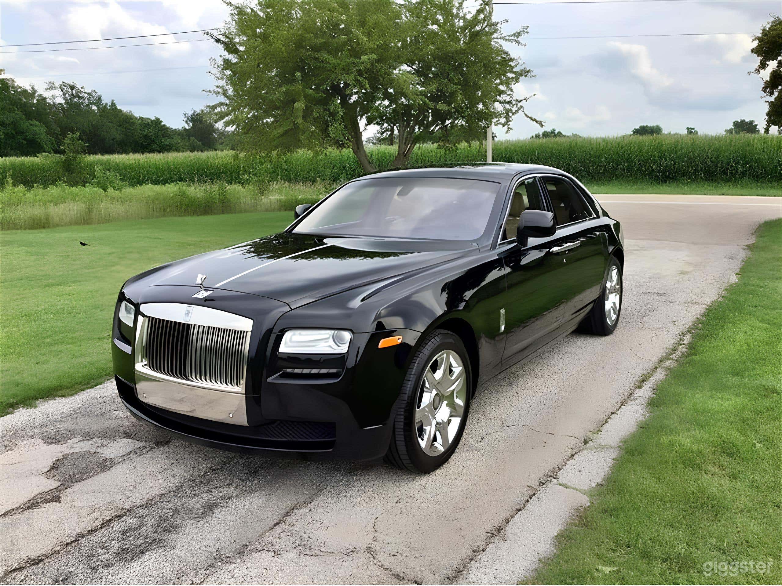 Rolls Royce Transport Photo 1