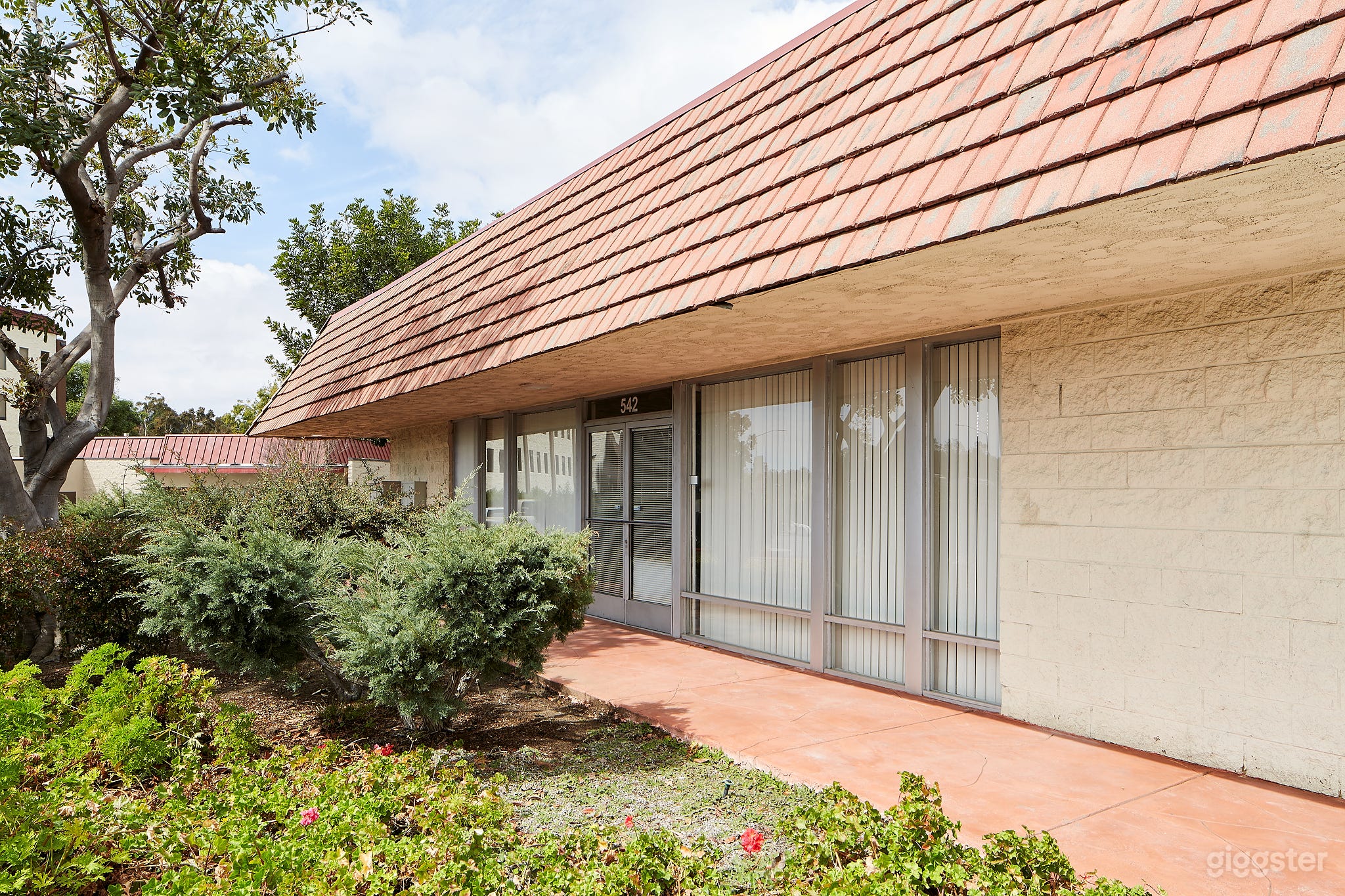 Ground level entry through double doors