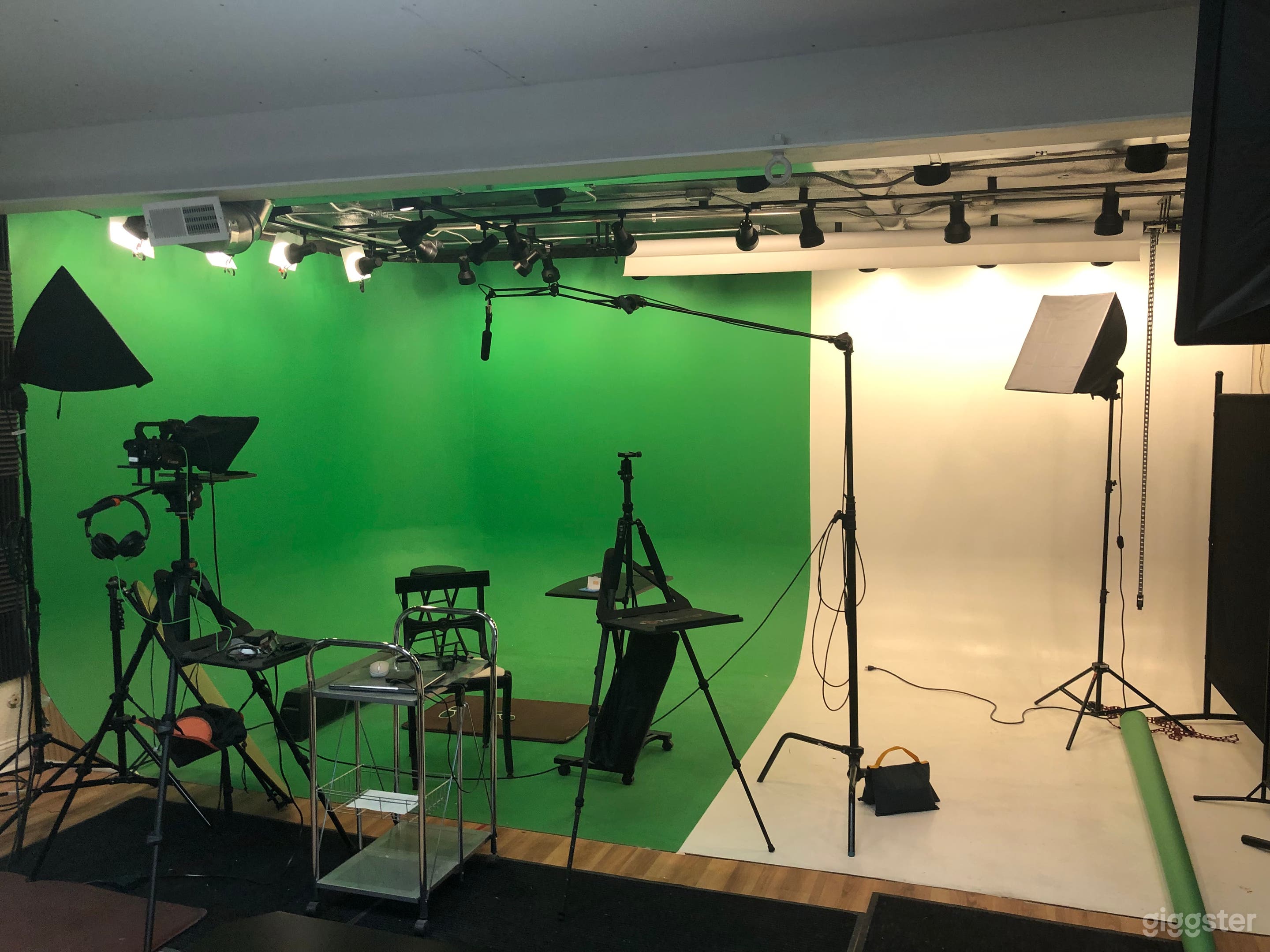 Video and Podcast Studio - St. Louis, Missouri Photo 4