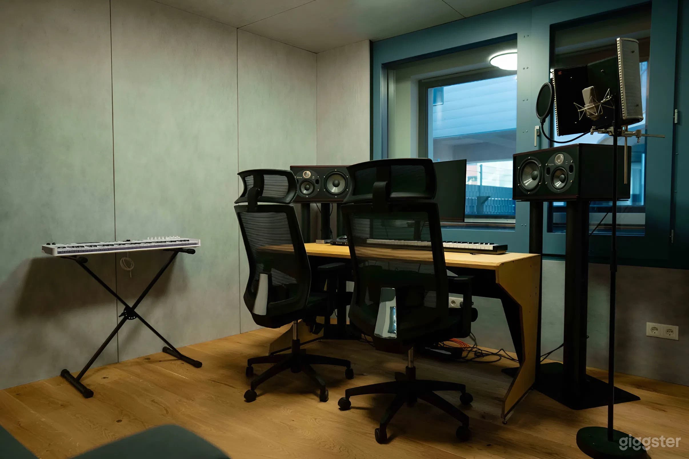 Studio II - Creative Recording & Production Room Photo 4