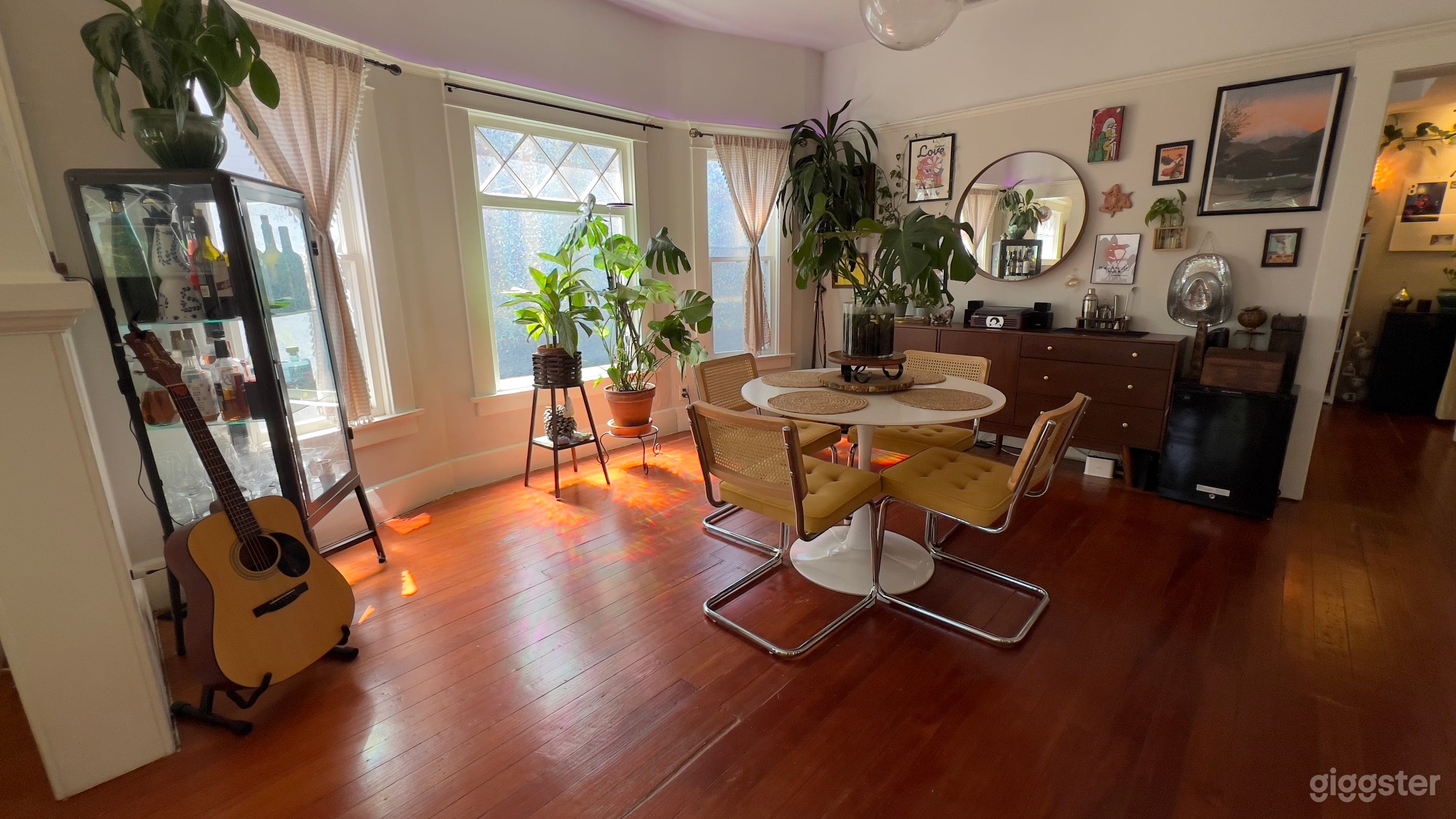 Charming Craftsman Home Photo 3