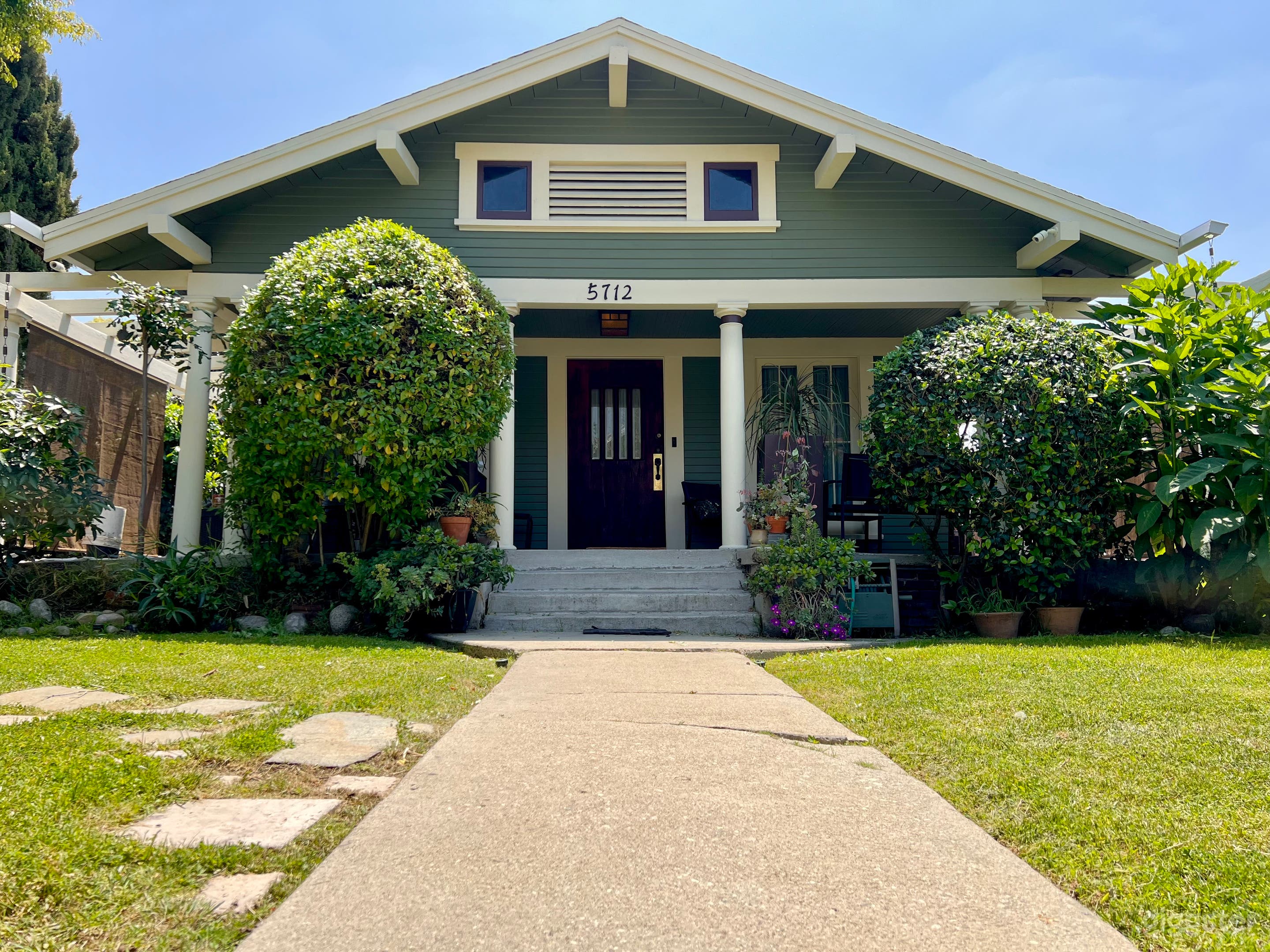 Charming 1920 Craftsman Bungalow With Original Features Photo 1