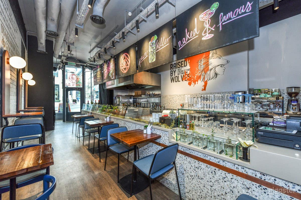 Cafe &amp; Cocktail Bar Photo 1