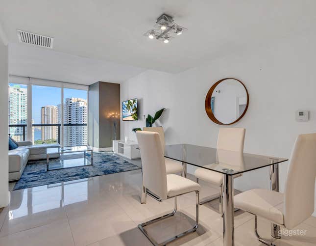 Ultra-Luxury Penthouse with Panoramic Views | Rent this location on ...
