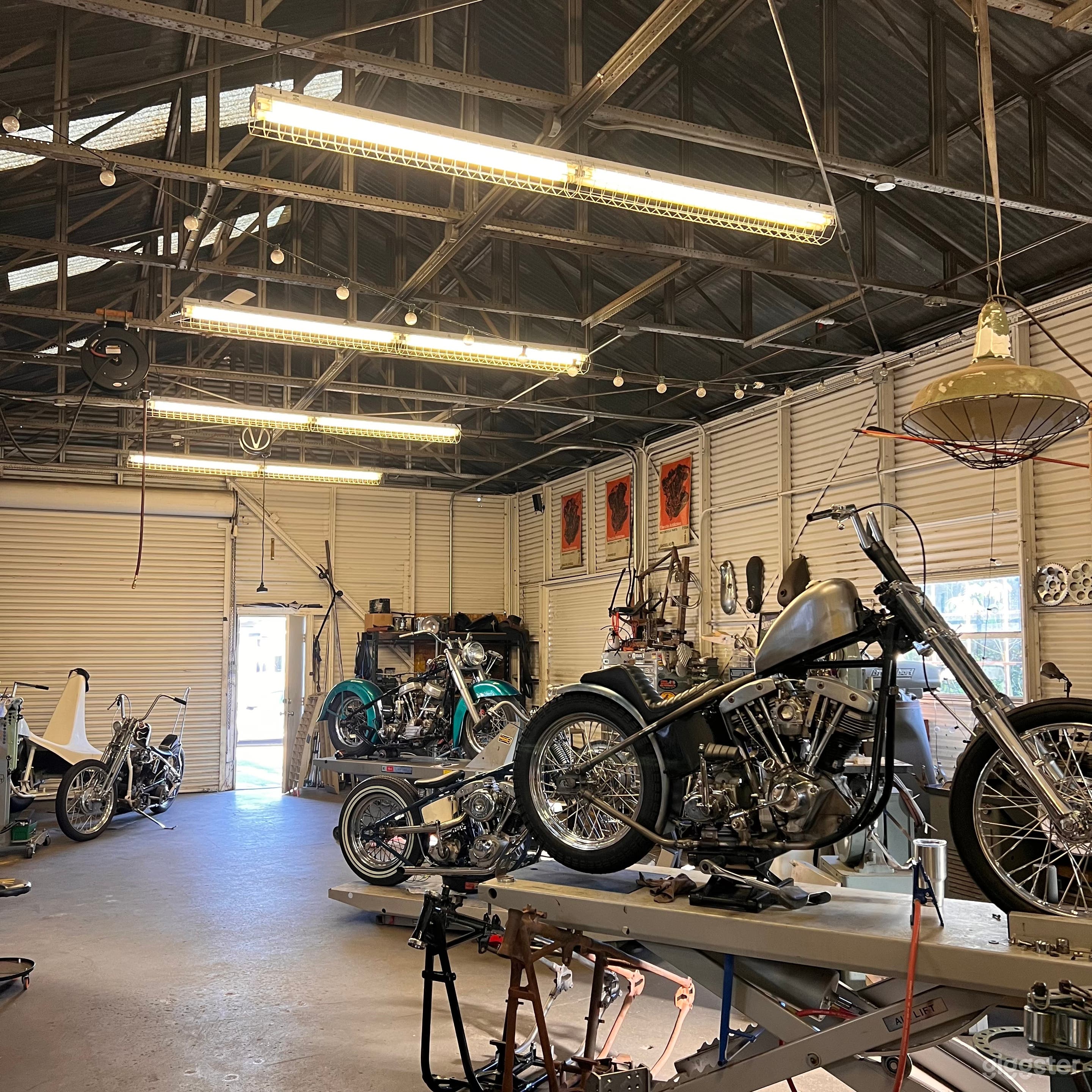 Custom Vintage Motorcycle Shop in Ventura Photo 3