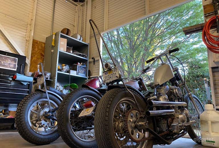  Custom Vintage Motorcycle Shop in Ventura 