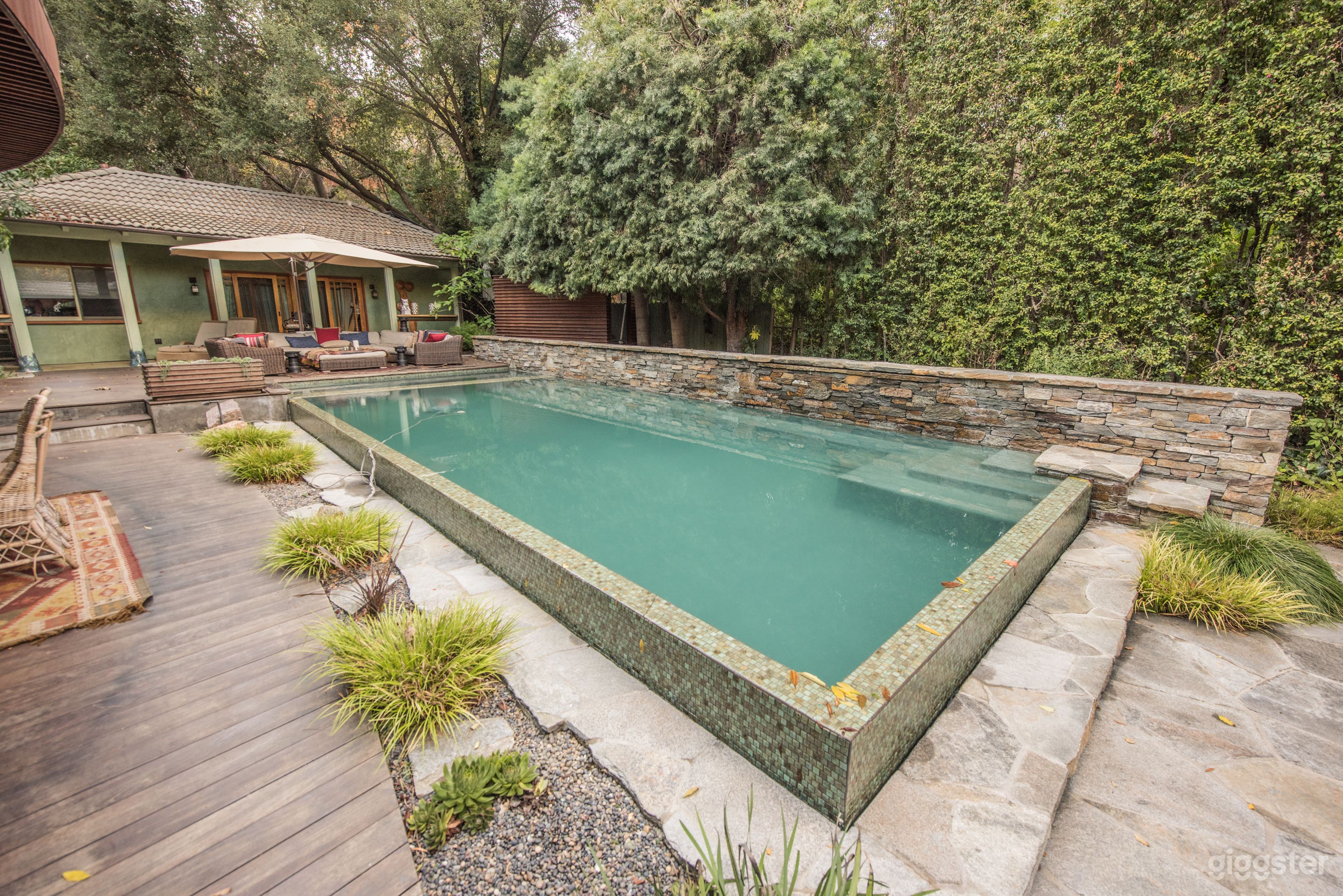 The Kings Woods Photo 2