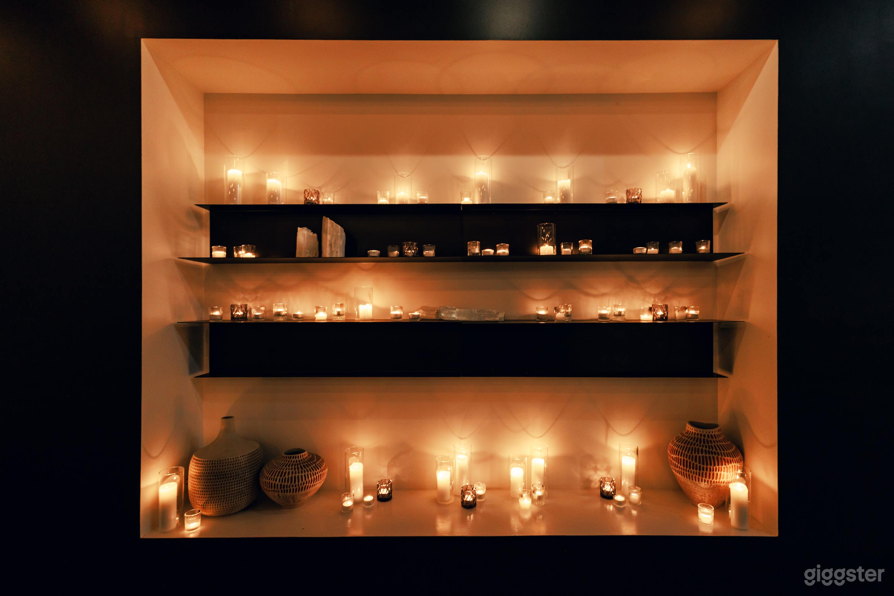 Modern Industrial Loft for Events and Shoots Photo 4