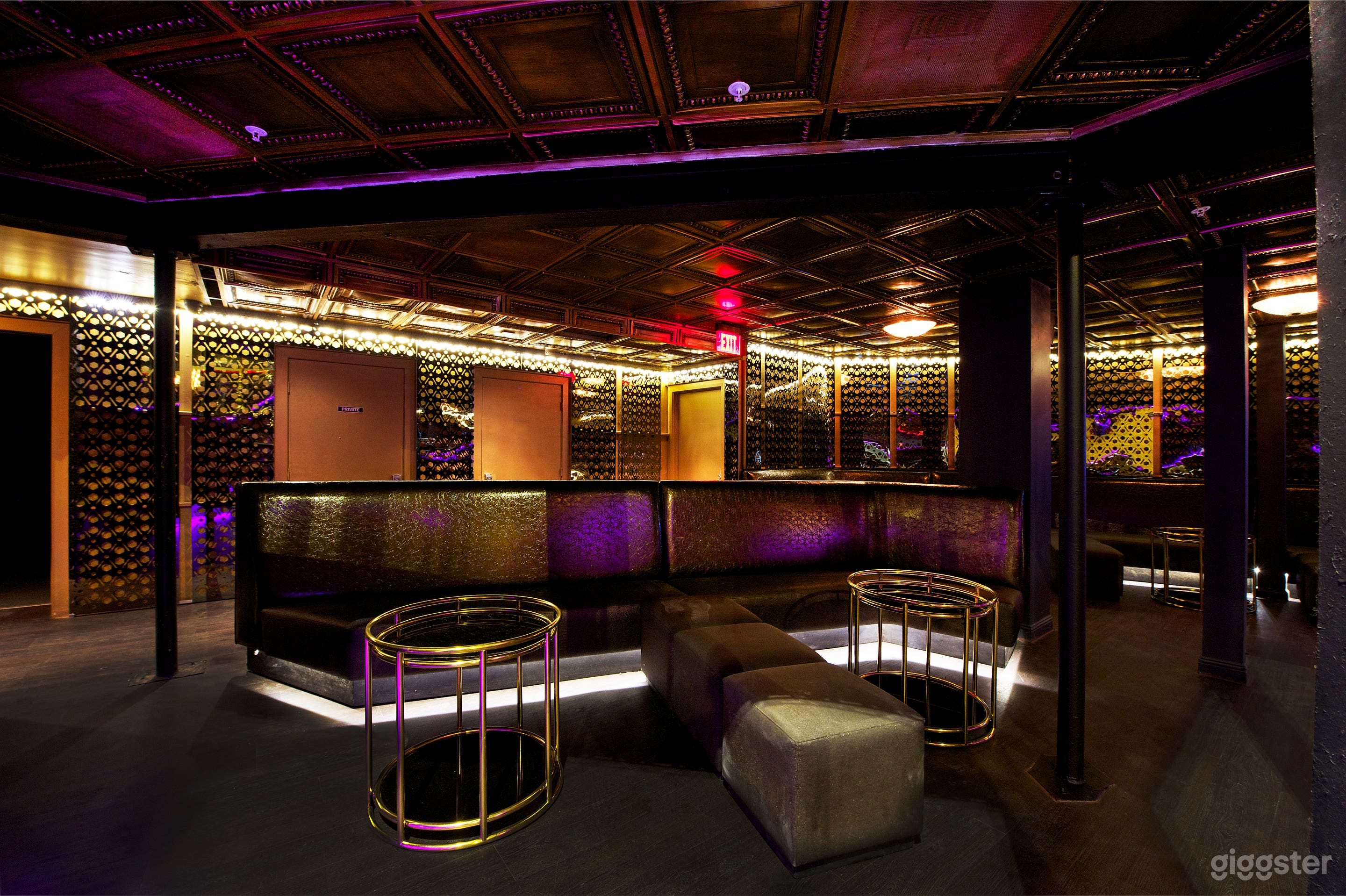 Elegant 2-Level Venue with Gold Accents &amp; Full Bar in SoMa Photo 4