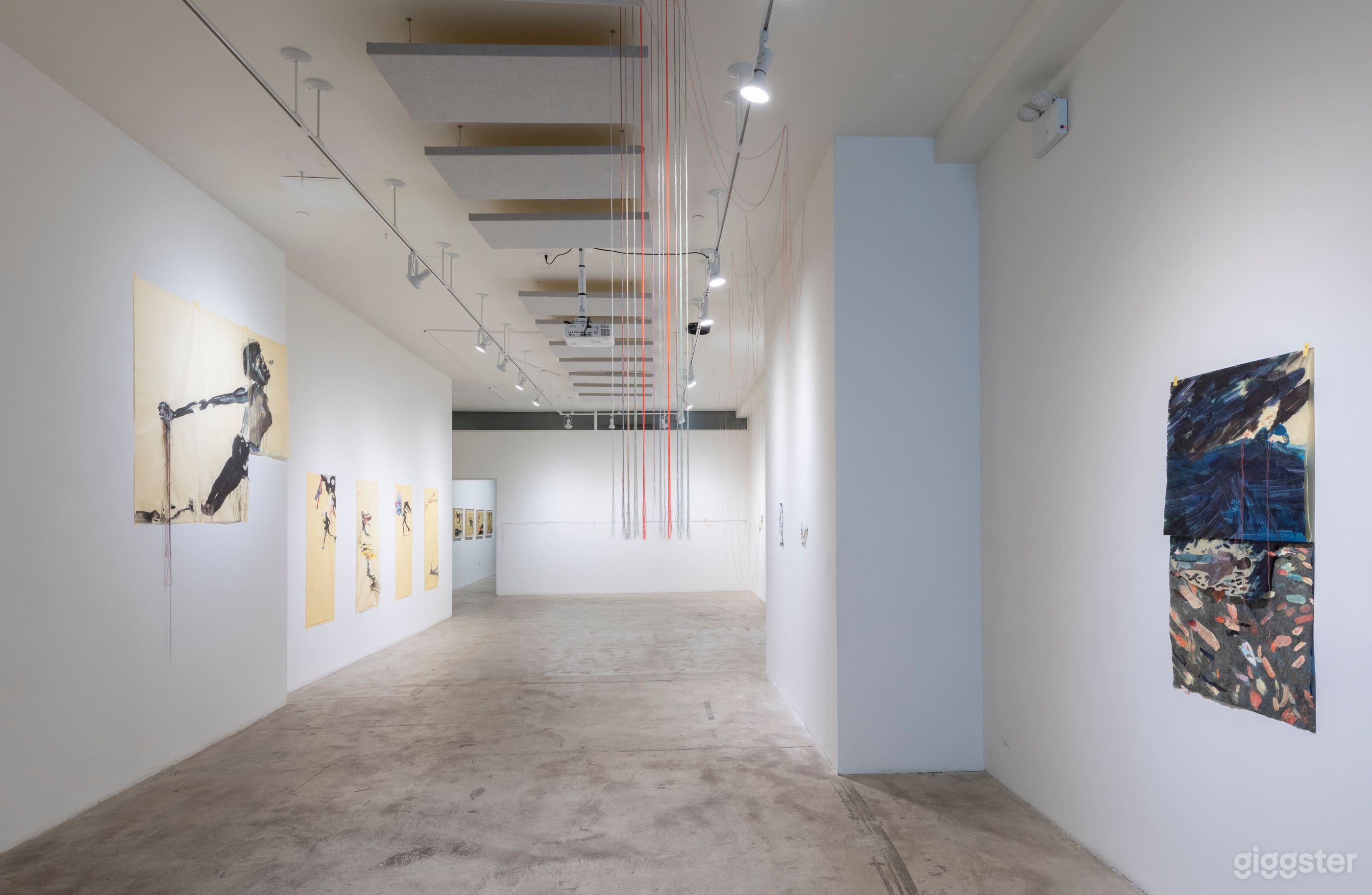 Spacious Lower East Side gallery w/ A/V System Photo 3