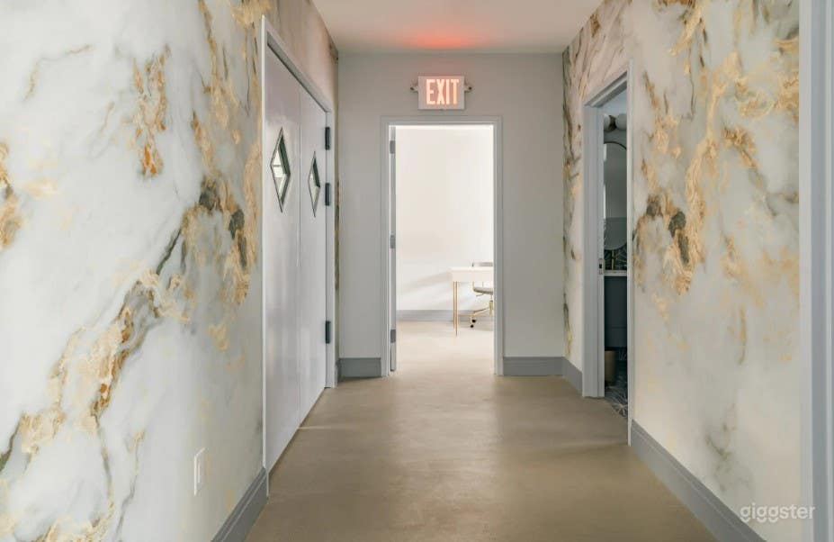 Outdoor &amp; Indoor Space For Intimate Private And Corporate Events Photo 2