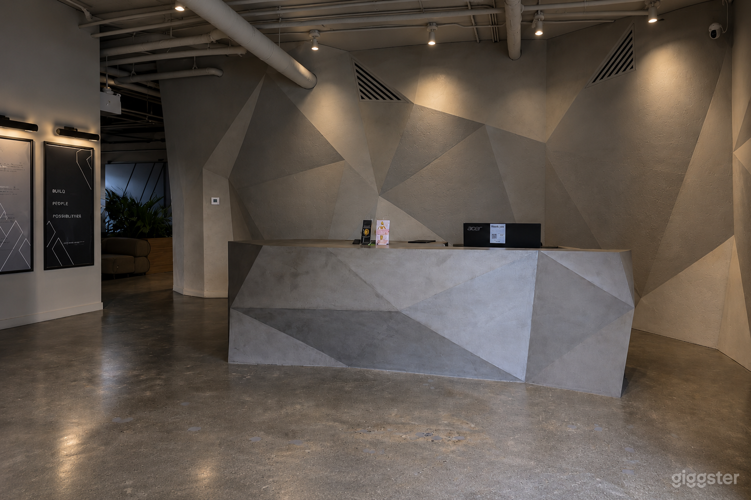 Modern Wellness Spa | Sauna, Cold Plunge, DEXA, IV Lounge Photo 2
