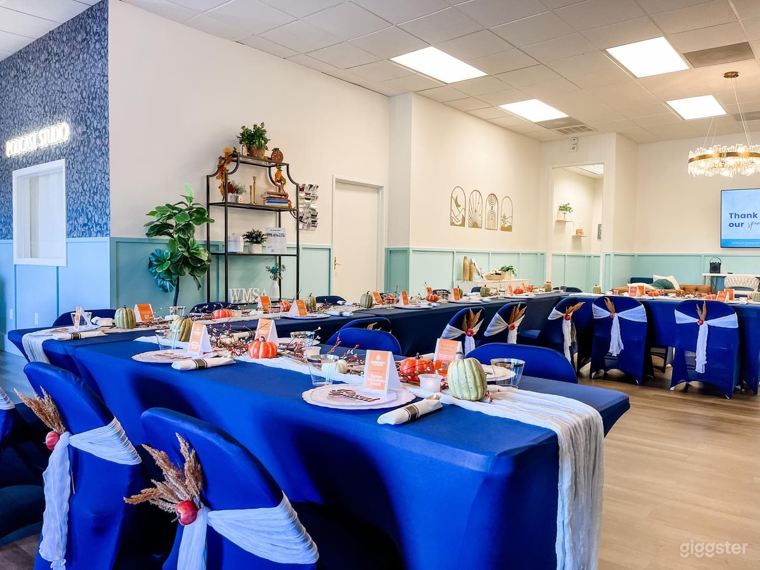 Modern & Adaptable Event Venue for San Antonio Businesses Photo 3