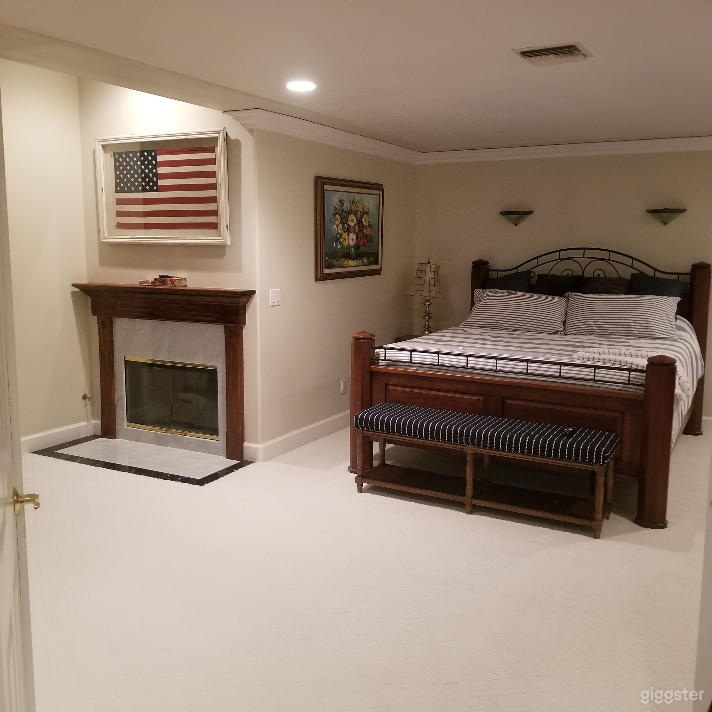 The Hotel at the LAKE  Photo 2