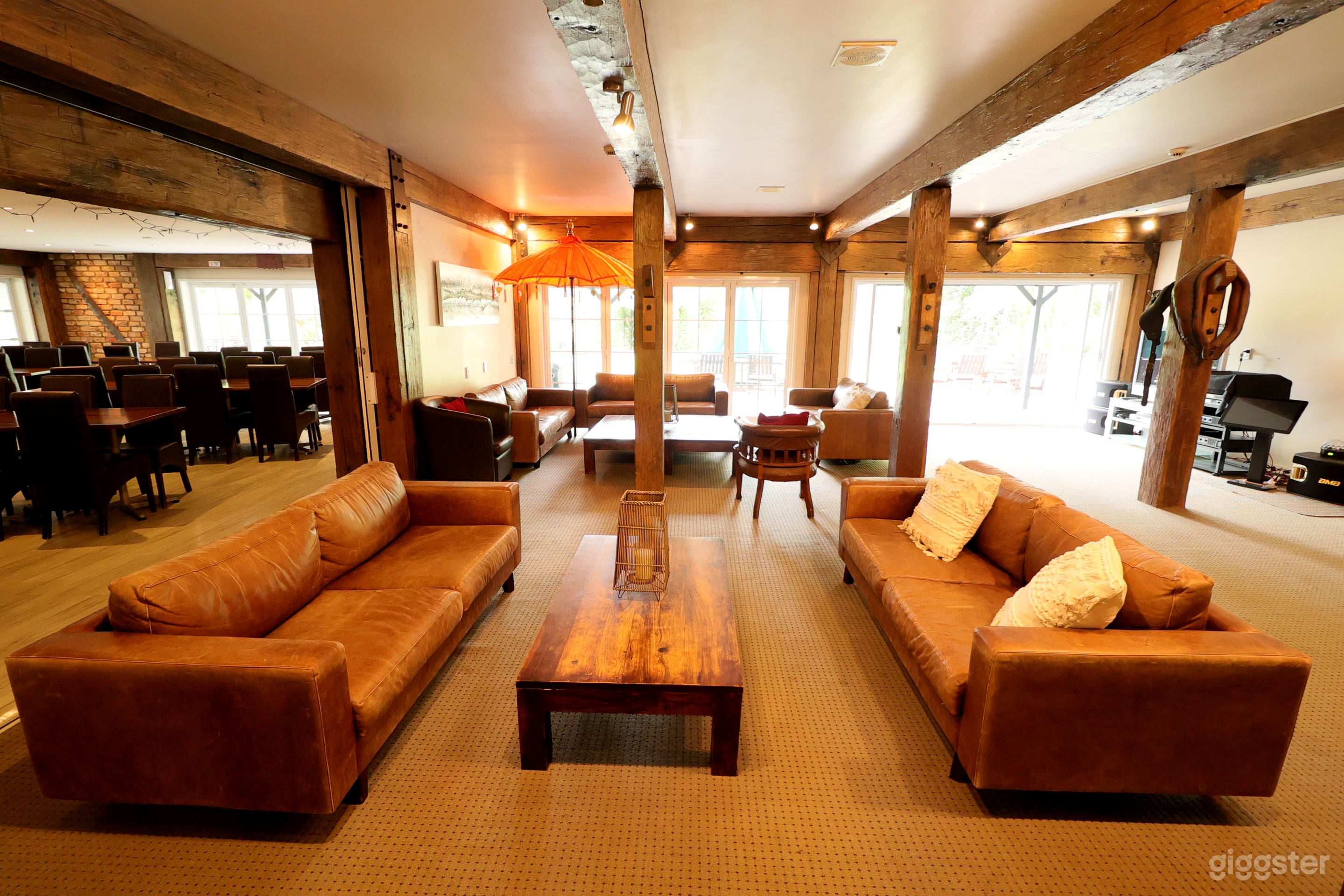 Lounge and Restaurant at Northridge  Photo 2