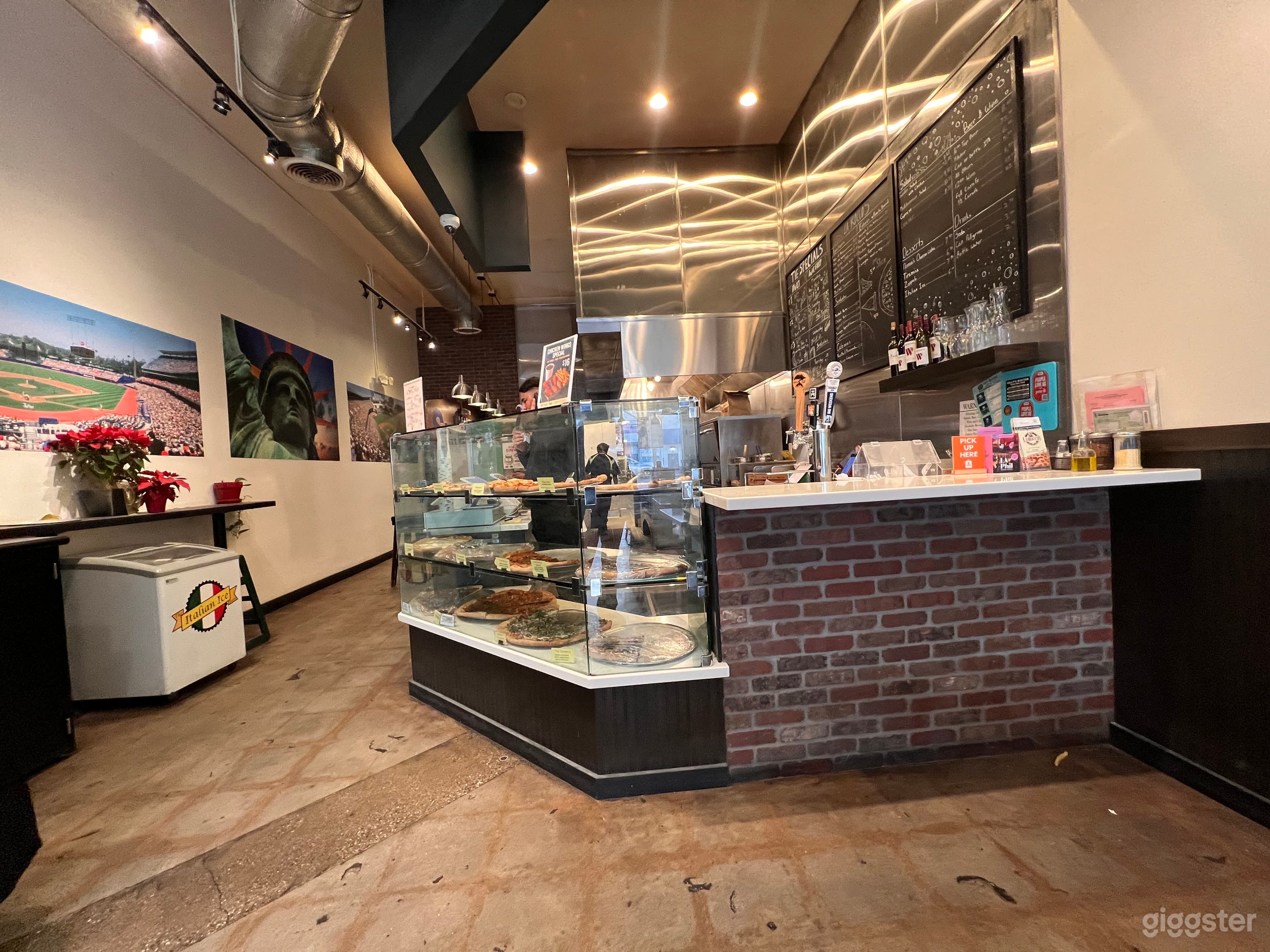 Retro Urban Pizzeria Location with NY Vibes – Westchester Photo 3