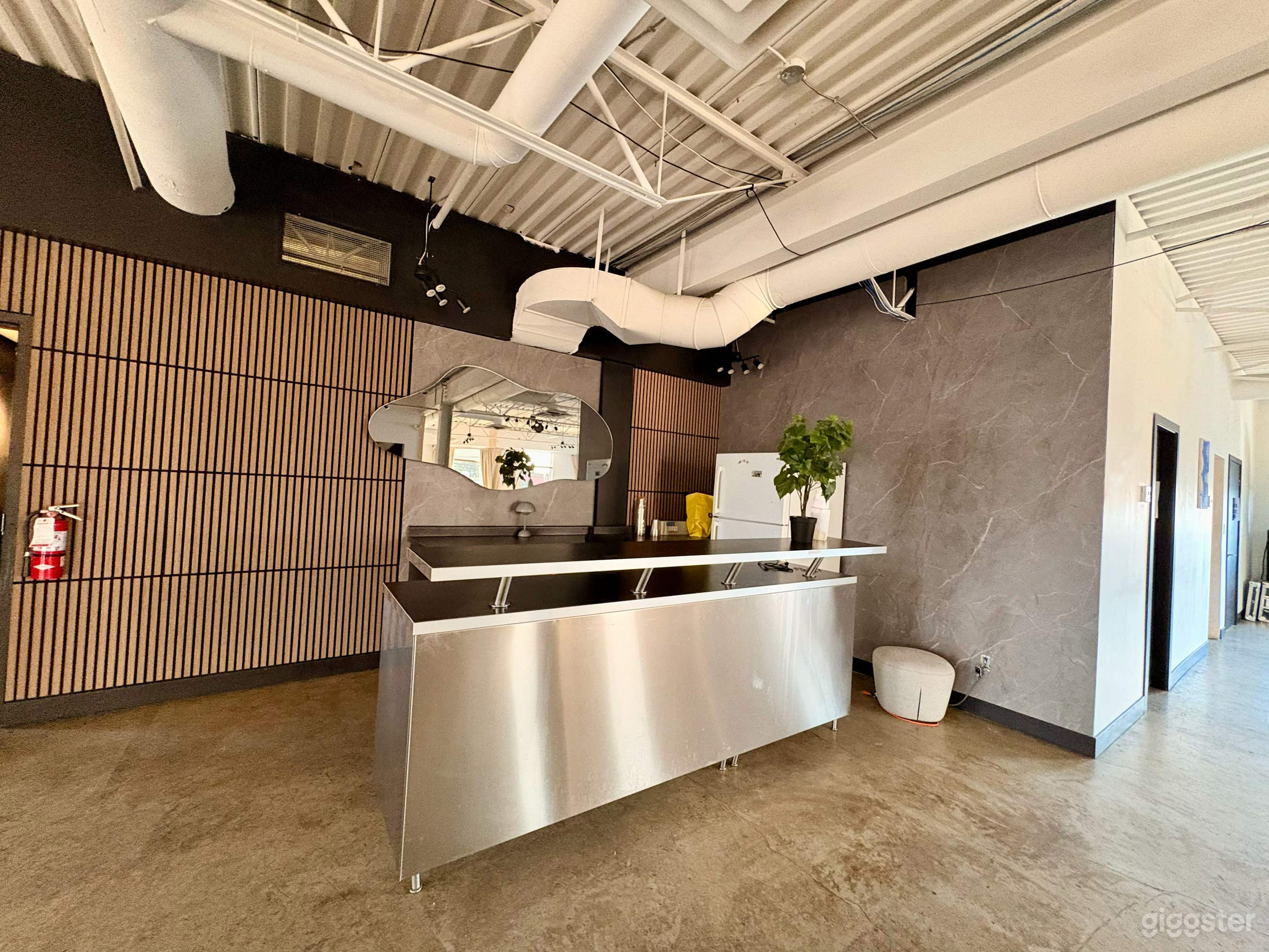 Loft | Bright & Versatile Industrial Event Space Photo 4