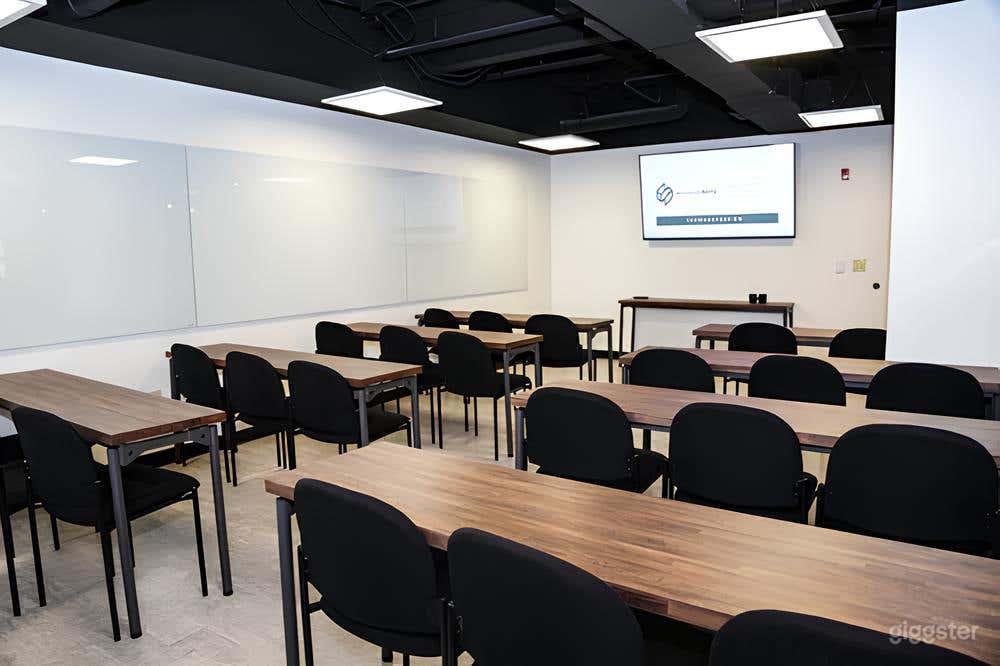 Training Room B (up to 30 people) Photo 2