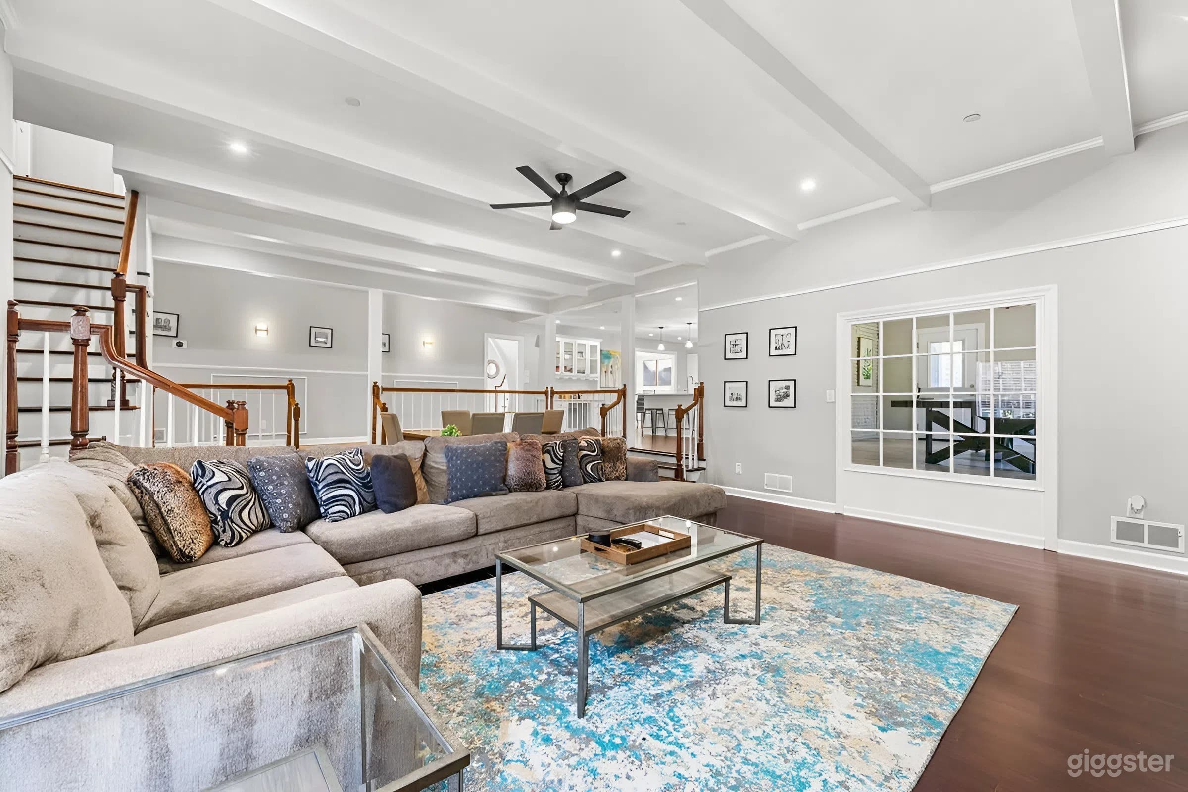 Mansion w/ Private Pool, Basketball &amp; Tennis Courts Photo 3