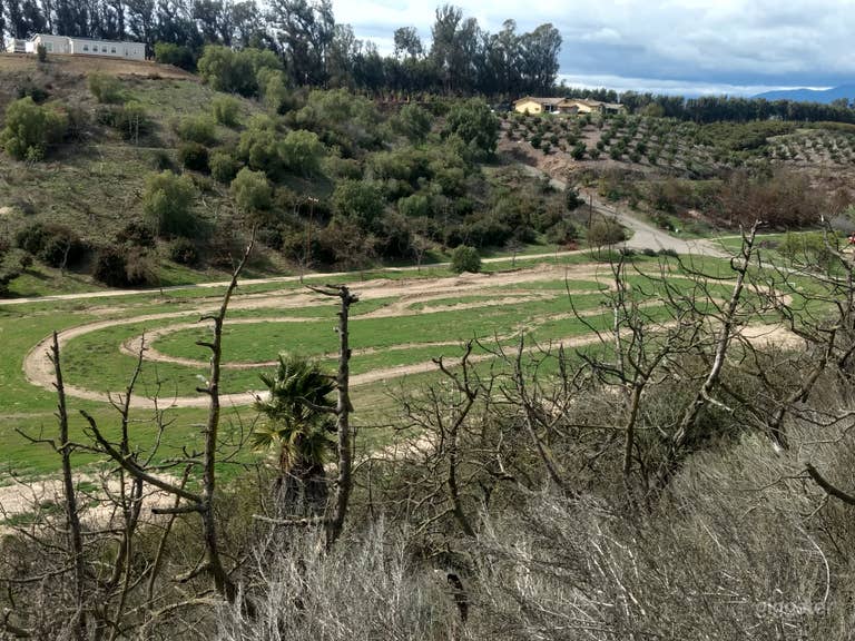  View of the track during the spring. 