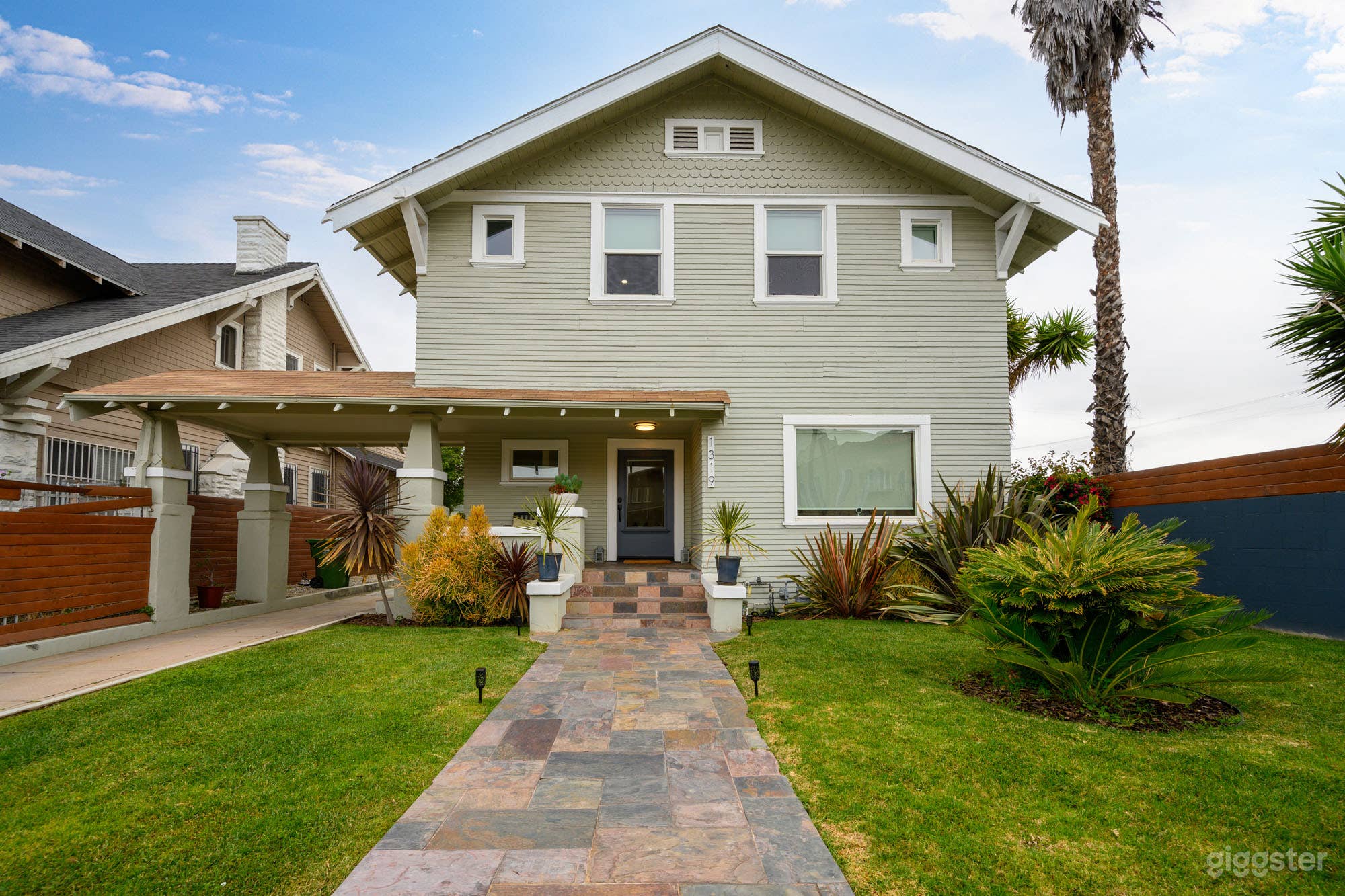 OPEN!   Bright, Sensational, Modern 1910 Craftsman Photo 1