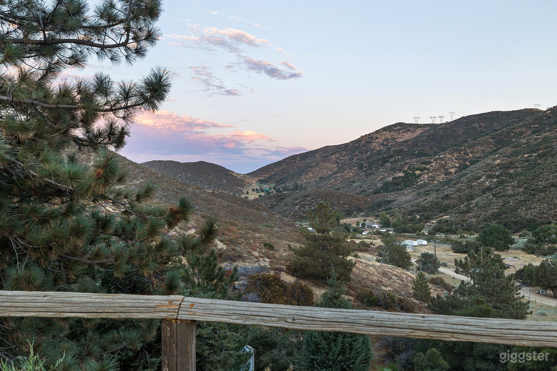 Expansive Mountain/Forest/Woods/Desert Backdrops Photo 3