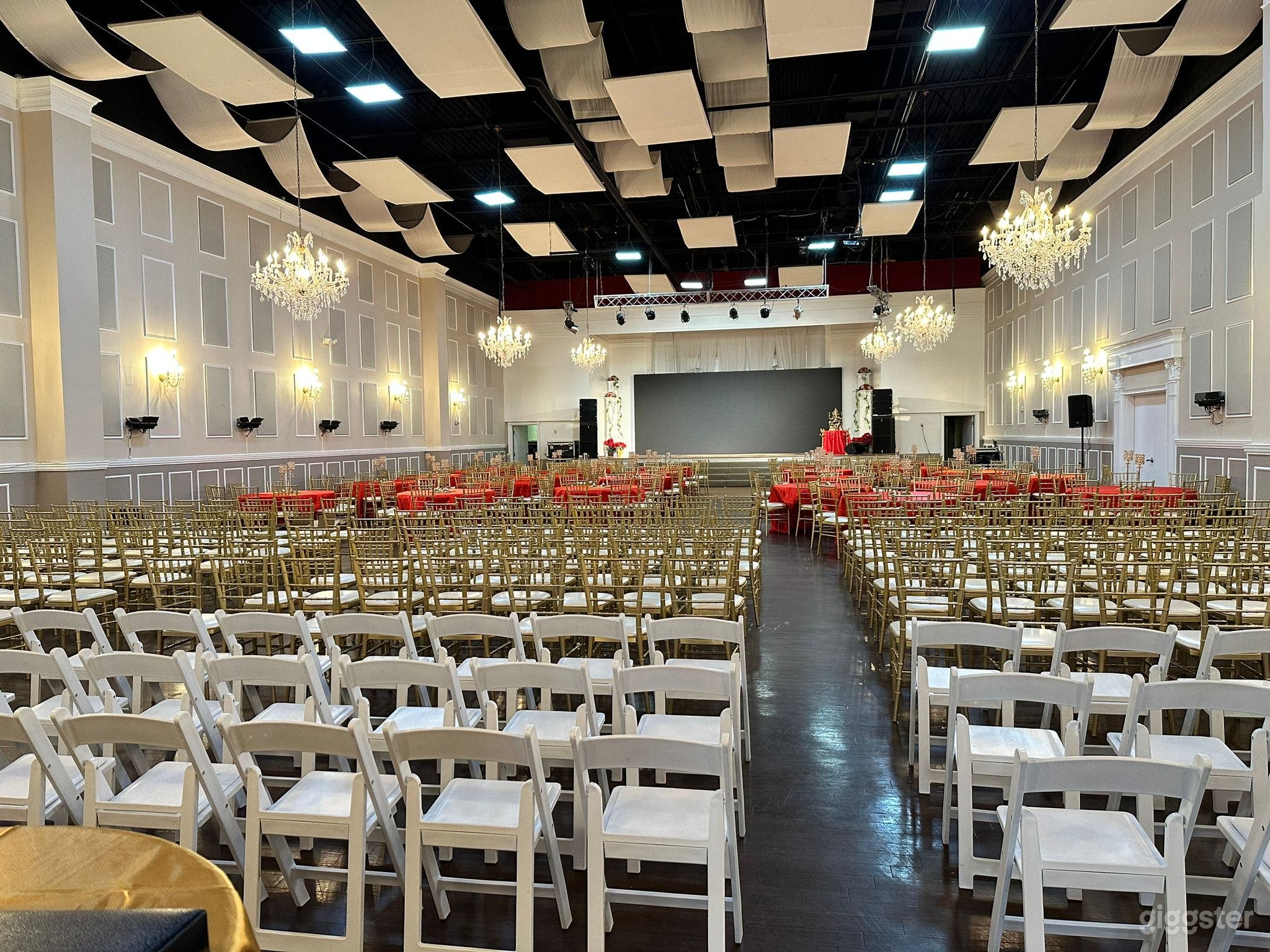 Venue Suitable for all types of events from Birthdays, Concerts, Performances to Weddings and Receptions. 