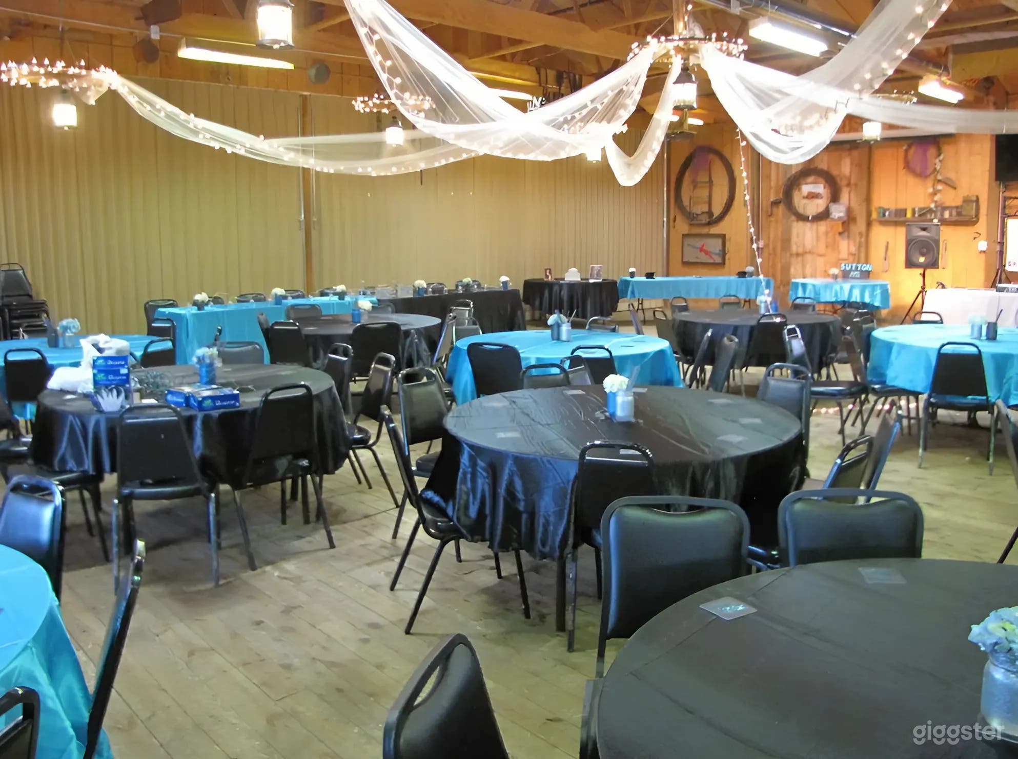 Spacious Ranch Clubhouse with Outdoor Deck, Casino Access & Event Catering Photo 1