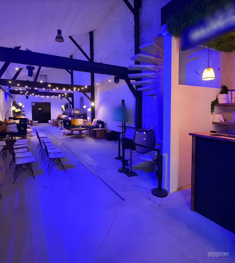  Salle de Cave + Hall avec Terrasse & Pergola 