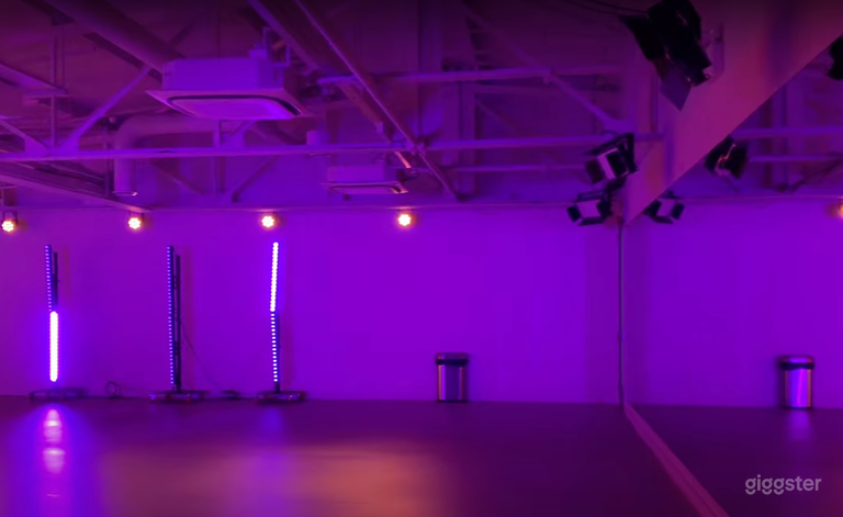  Fully equipped Dance/Photo/Film/Events Studio 1 