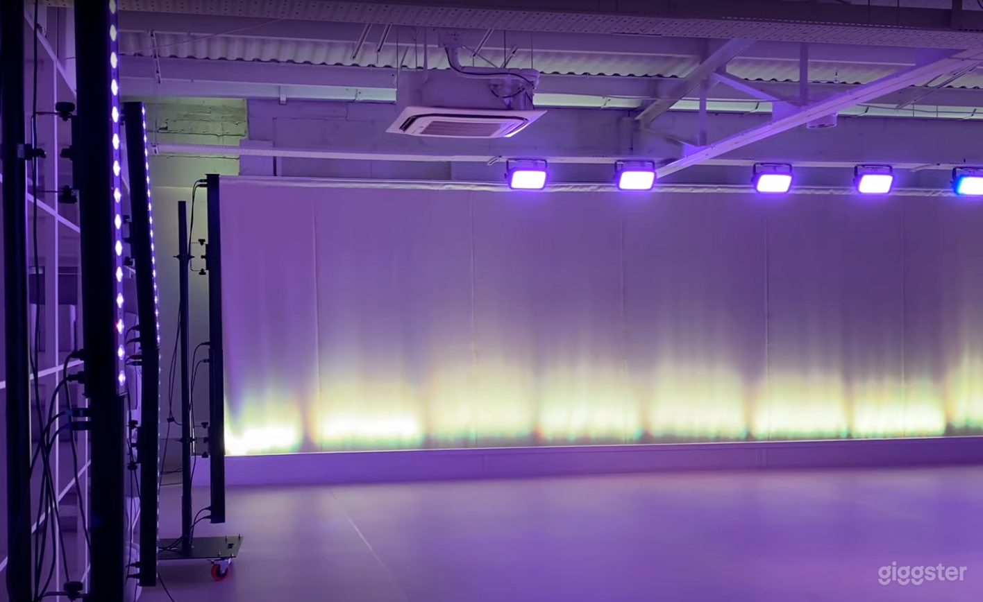 Fully equipped Dance/Photo/Film/Events Studio 1 Photo 4