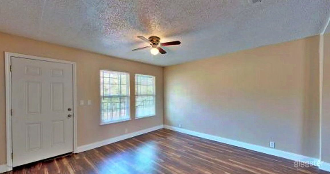 Classic Apartment Complex in Buffalo Photo 4