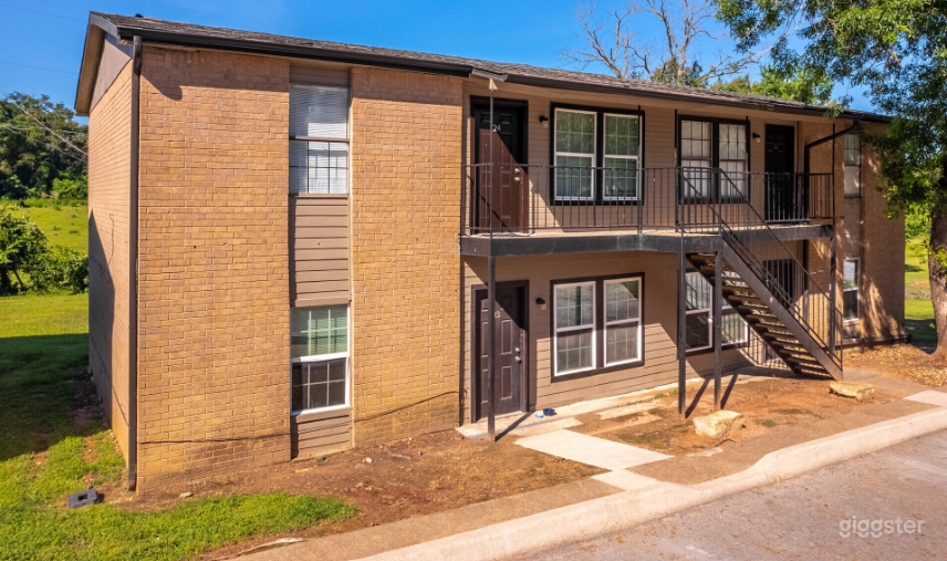 Classic Apartment Complex in Buffalo Photo 3