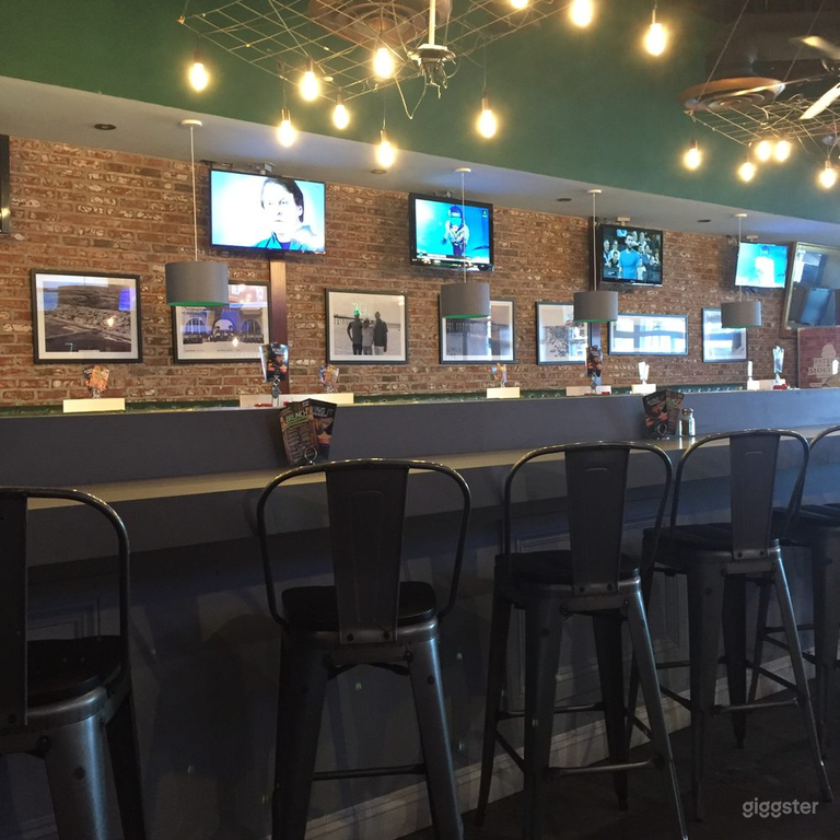  Beachfront Irish Sports Pub 