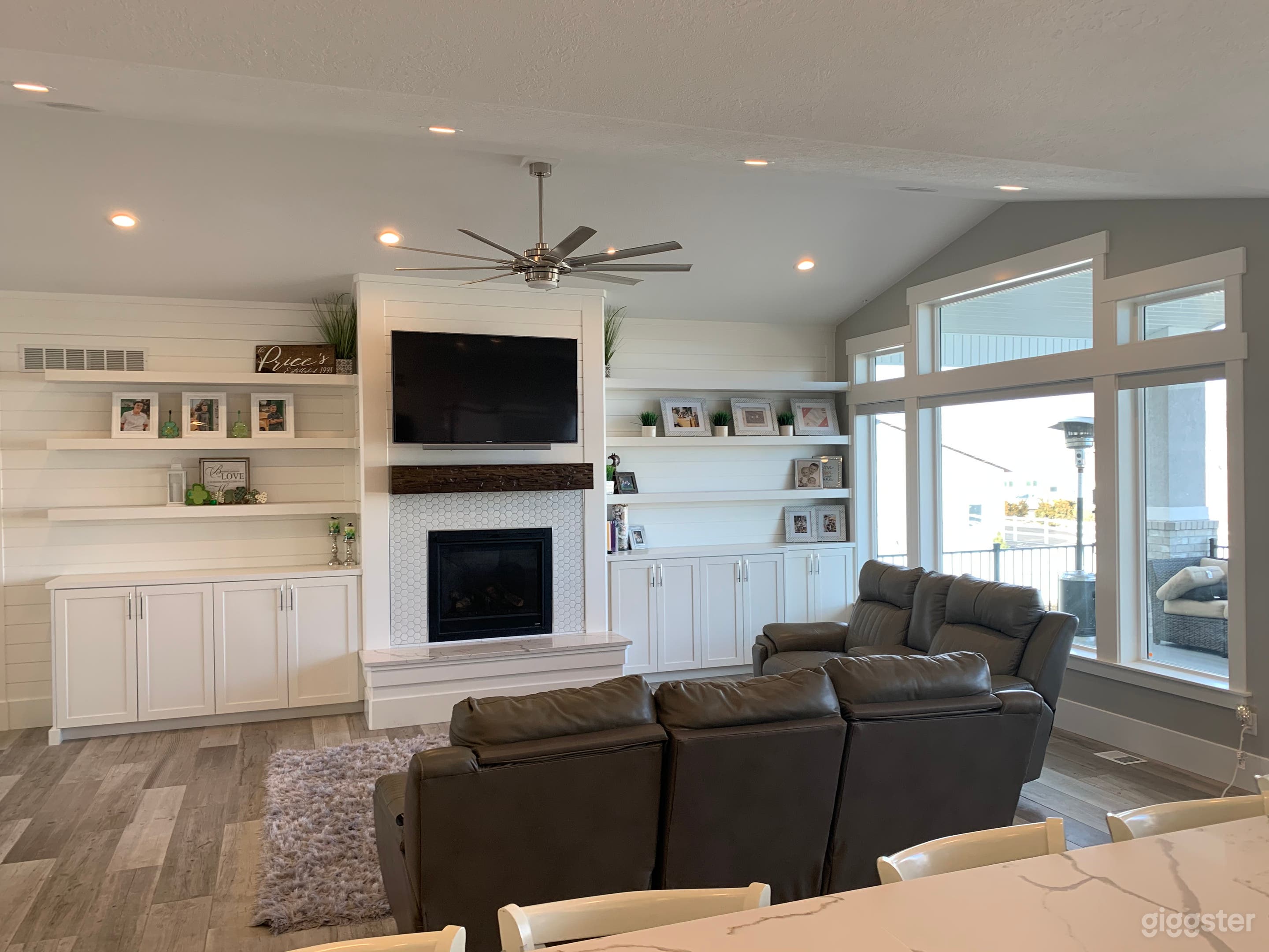 5,000 Sq Ft Creative Oasis Photo 4