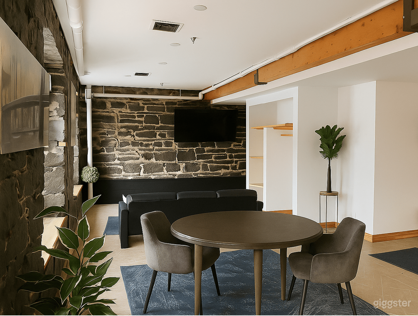 Old Montreal Loft • Karaoke • Private Events Photo 1