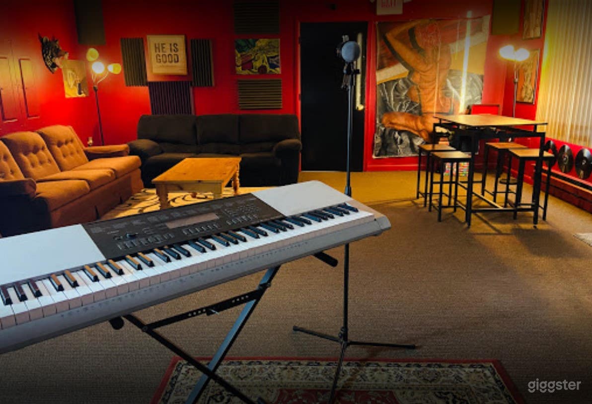 State-of-the-Art Recording Studio in Bethlehem Photo 4